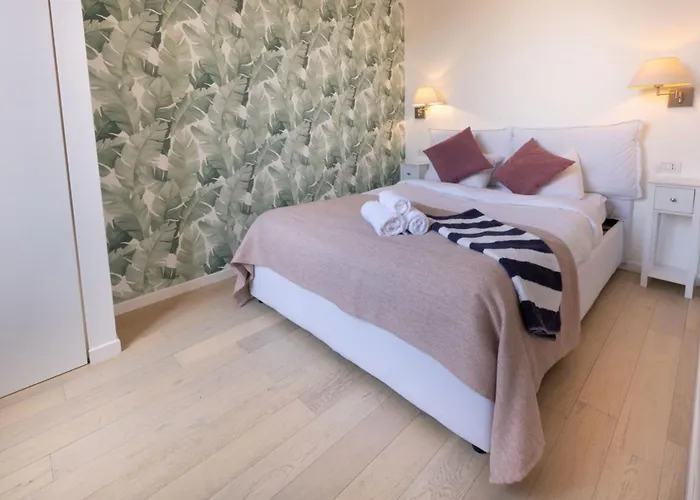 06A3 - Lovely Apartment In The Heart Of Old Nice
